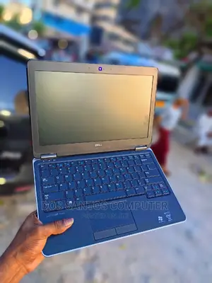 Laptop Dell Latitude E7240 4GB Intel Core I7 SSD 128GB