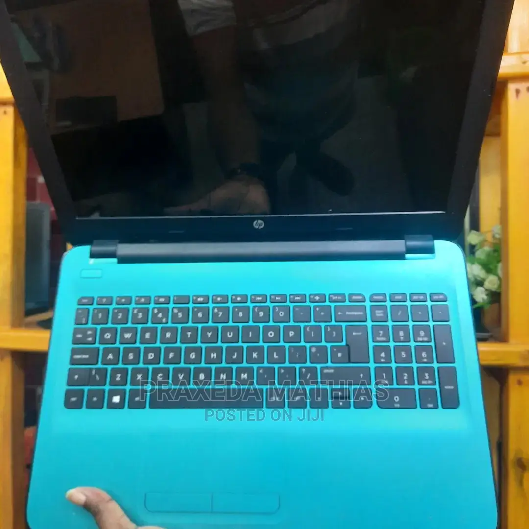 Laptop HP 250 G5 4GB AMD A6 HDD 320GB