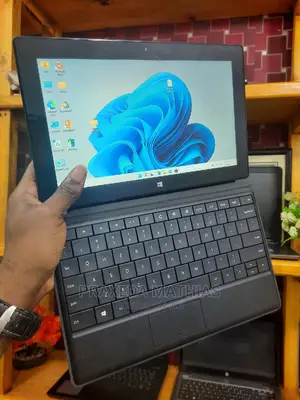 Laptop Microsoft Surface Pro 4GB Intel Core I5 SSD 60GB