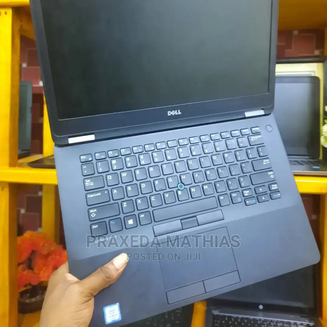 Laptop Dell Latitude E7470 8GB Intel Core I5 SSD 256GB
