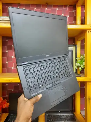 Laptop Dell Latitude 5491 8GB Intel Core I5 HDD 500GB