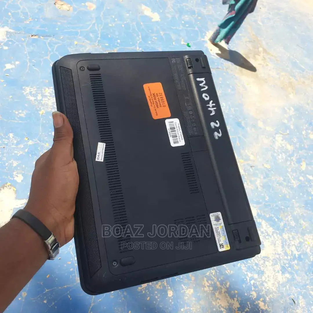 Laptop Lenovo ThinkPad X131e 4GB Intel Core 2 Duo HDD 500GB