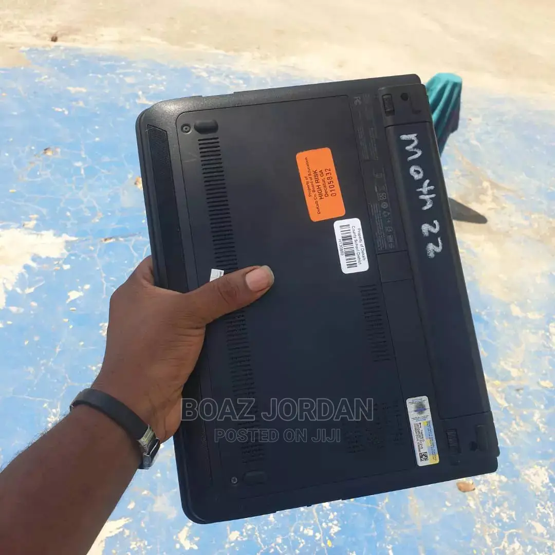 Laptop Lenovo ThinkPad X131e 4GB Intel Core 2 Duo HDD 500GB