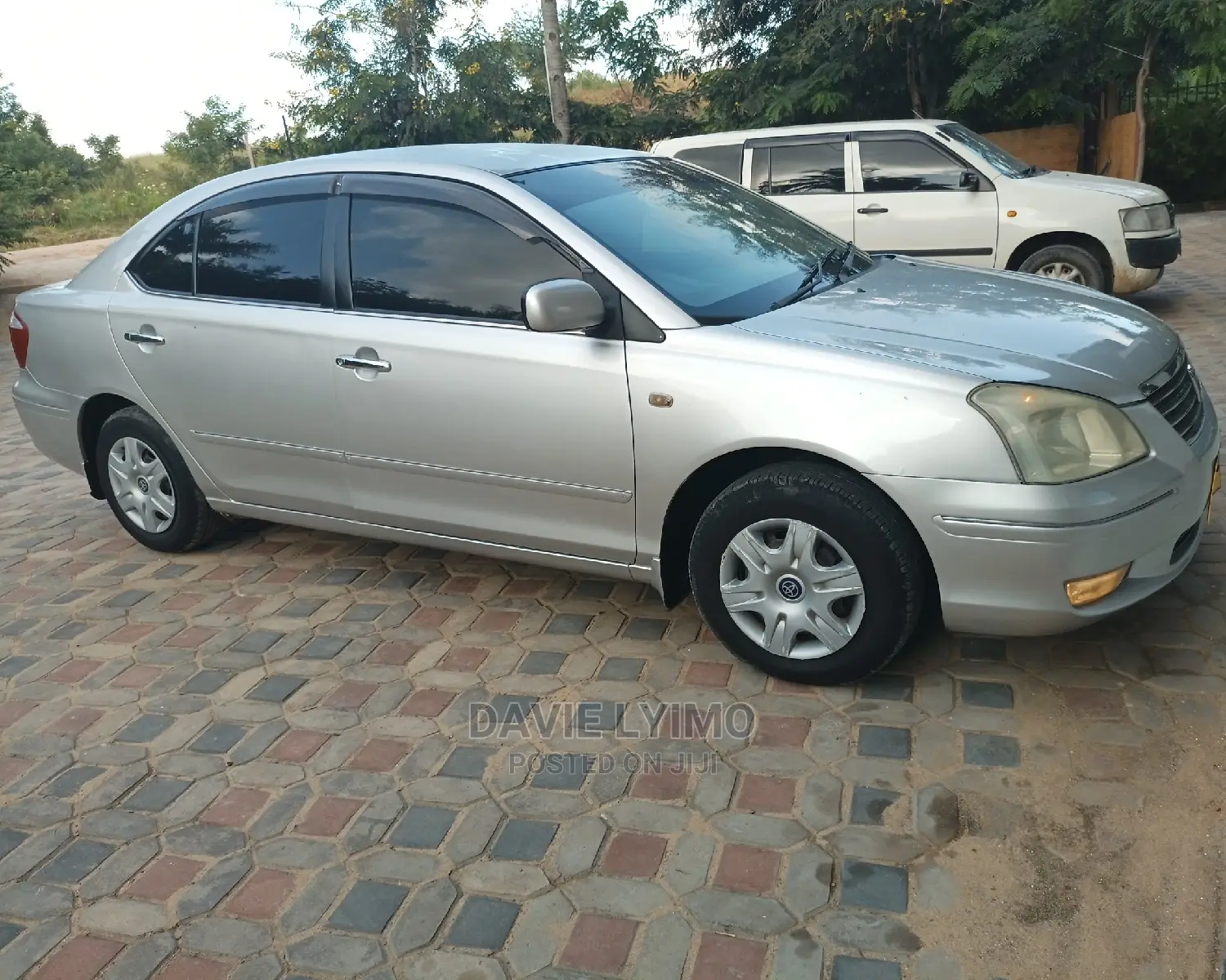 Toyota Corona 2002 Silver