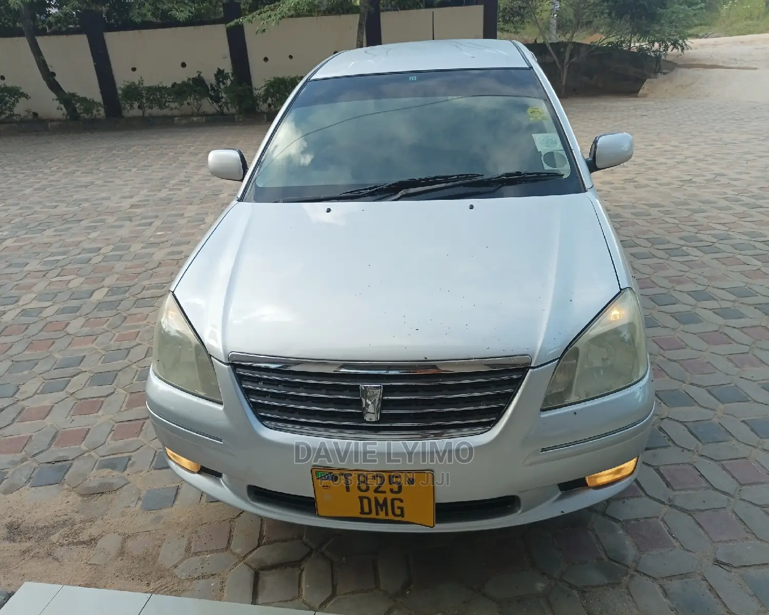 Toyota Corona 2002 Silver