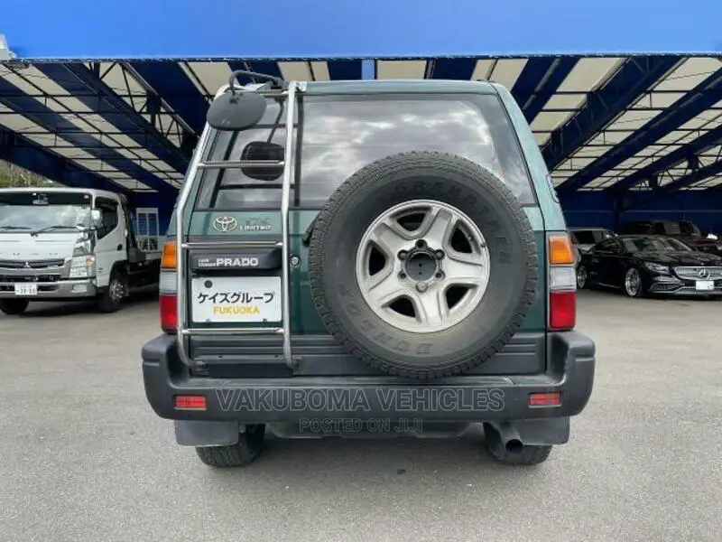 Toyota Land Cruiser Prado 1997 Green