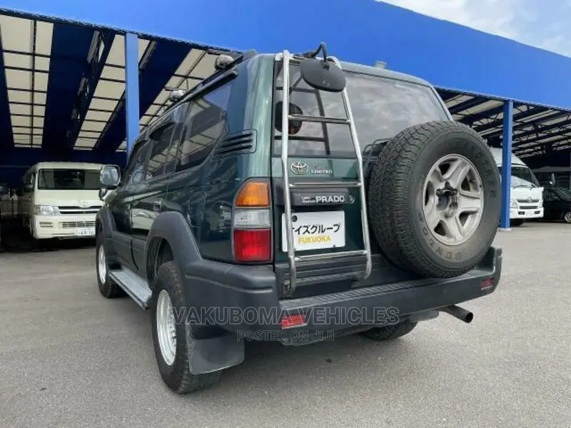 Toyota Land Cruiser Prado 1997 Green
