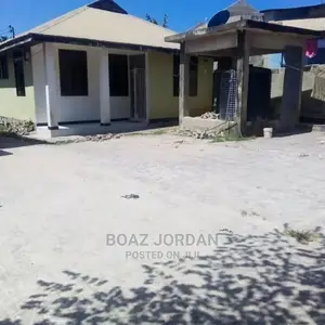 10bdrm Apartment in Graphite, Mbezi for Sale
