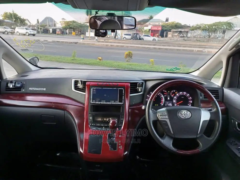 Toyota Alphard 2009 Black