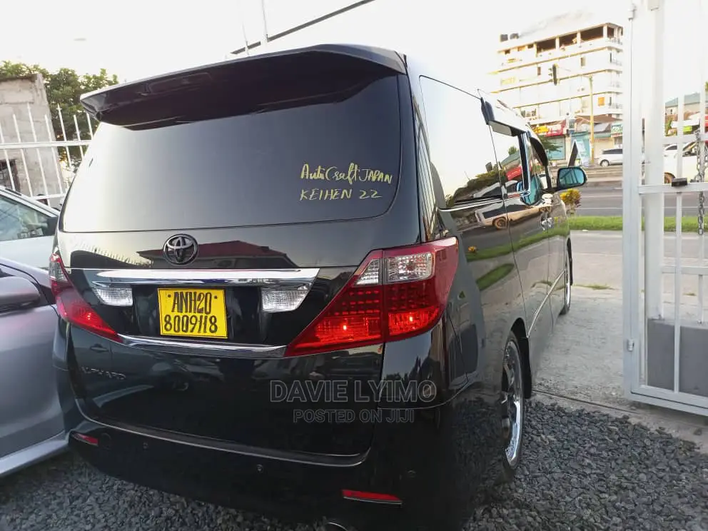 Toyota Alphard 2009 Black