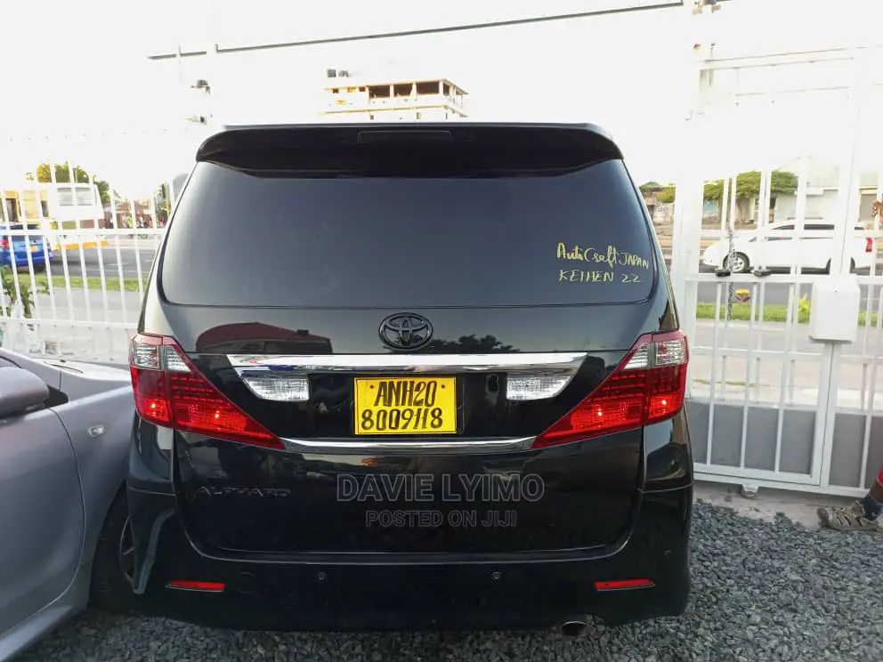 Toyota Alphard 2009 Black