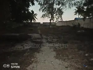 Prime Beachfront Plot for Sale – Kigamboni