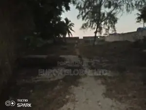 Prime Beachfront Plot for Sale – Kigamboni