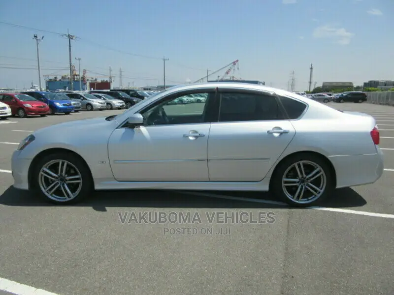 Nissan Fuga 2008 Silver
