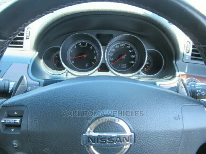 Nissan Fuga 2008 Silver