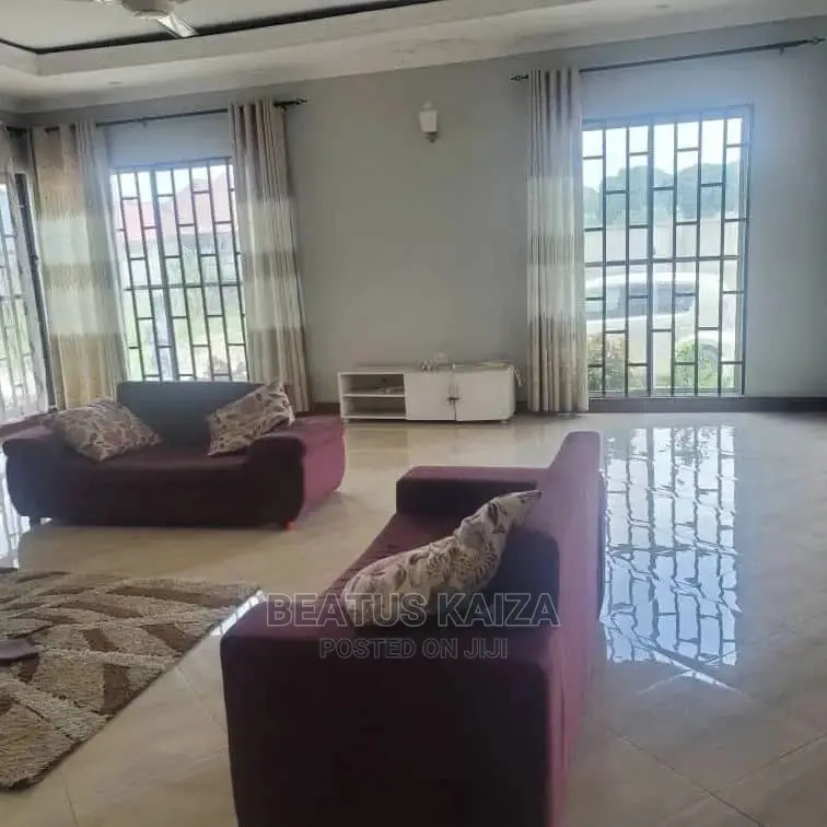 4bdrm Bungalow in Kigamboni Mjimwema for sale