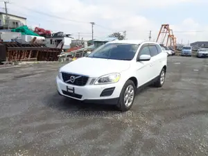 Volvo XC60 2011 Pearl