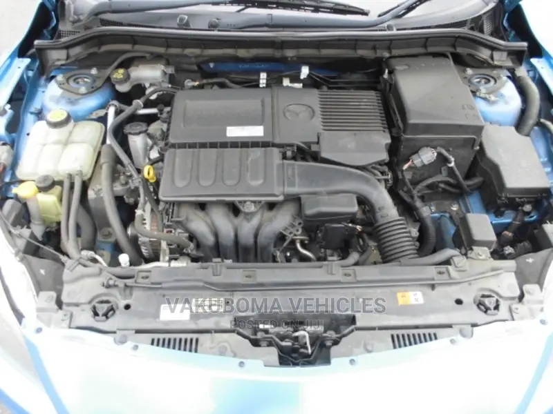 Mazda Axela 2011 Blue