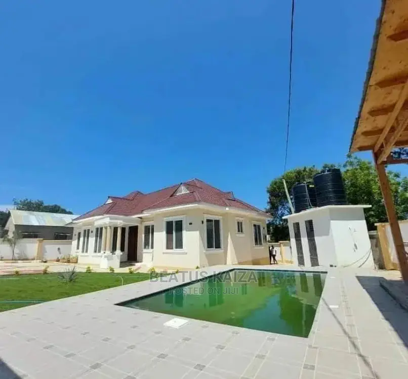 4bdrm Bungalow in Kigamboni Mjimwema for sale