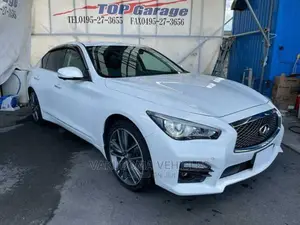 Nissan Skyline 2015 Pearl