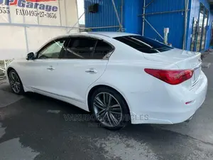 Nissan Skyline 2015 Pearl
