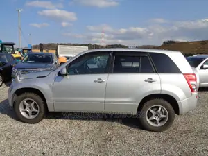Suzuki Escudo 2005 Silver
