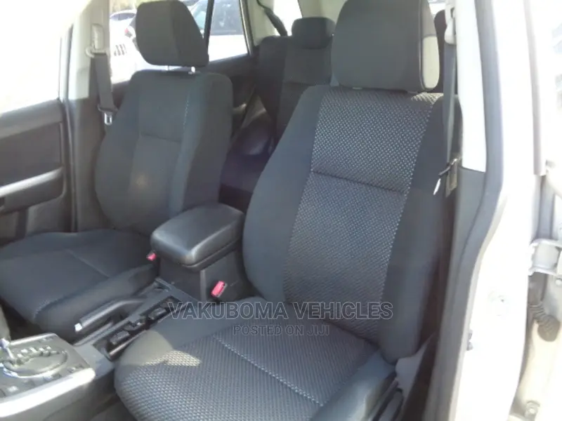 Suzuki Escudo 2005 Silver