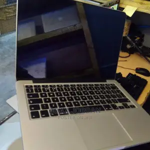 Laptop Apple MacBook 2015 8GB Intel Core I5 SSD 500GB