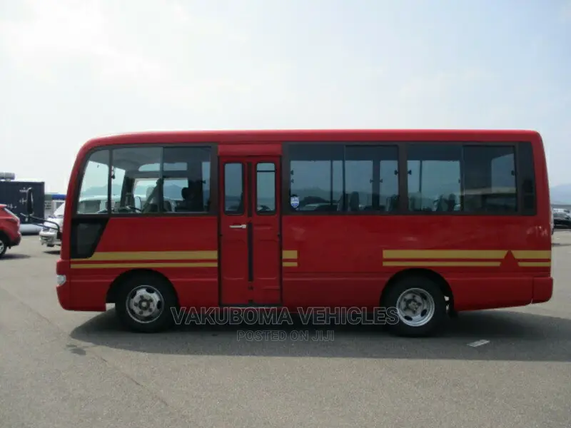 Nissan Civilian Bus