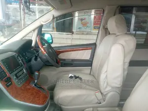 Toyota Alphard 2005 Pearl
