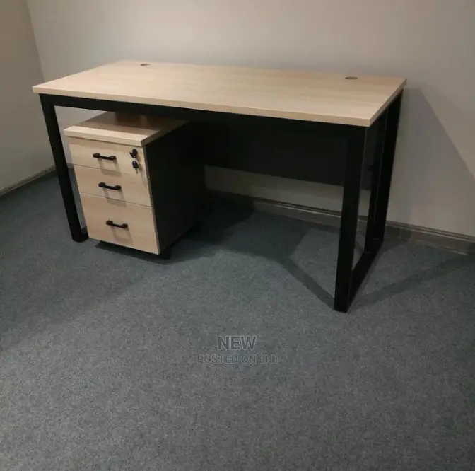 Mini Executive Table