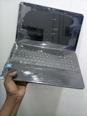 Laptop Toshiba 4GB Intel Core I3 HDD 500GB