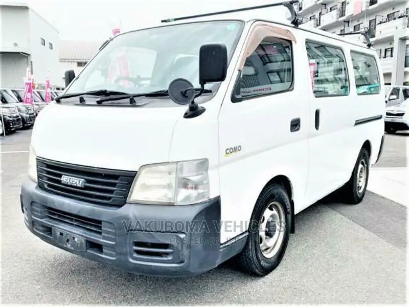 Isuzu Como Van