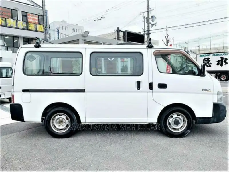Isuzu Como Van