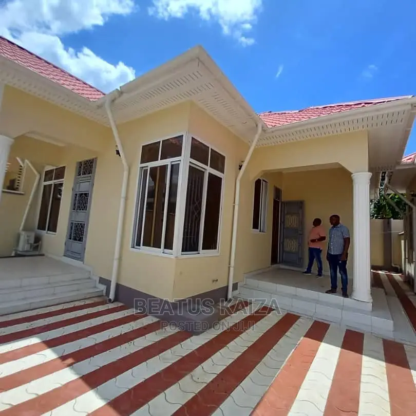 4bdrm Bungalow in Kigamboni Fun City for rent