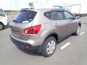 Nissan Dualis 2008 Gold