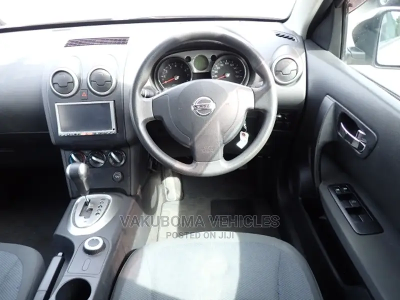 Nissan Dualis 2008 Gold