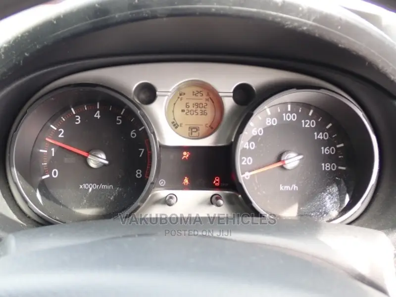 Nissan Dualis 2008 Gold