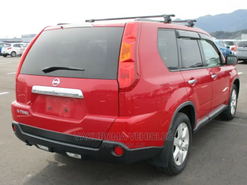 Nissan X-Trail 2008 Red