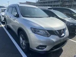 Nissan X-Trail 2017 Silver