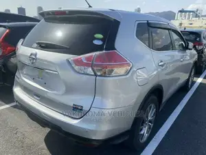 Nissan X-Trail 2017 Silver