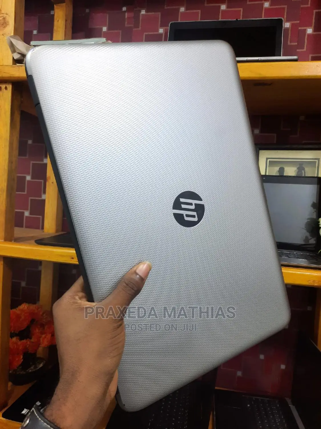 Laptop HP 15-Gw0023od Slim 8GB Intel Core I7 HDD 500GB