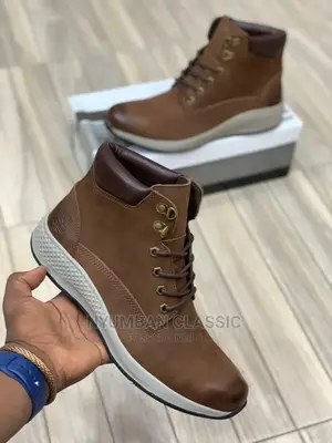 Boots Sheos Original