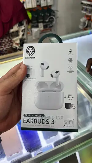 Earbuds 3 by Green Lion
