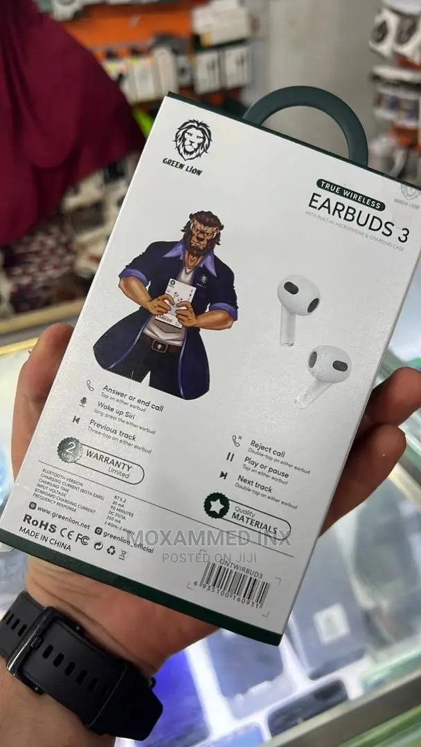 Earbuds 3 by Green Lion