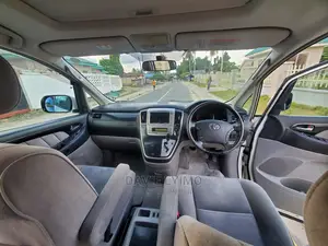 Toyota Alphard 2006 Pearl