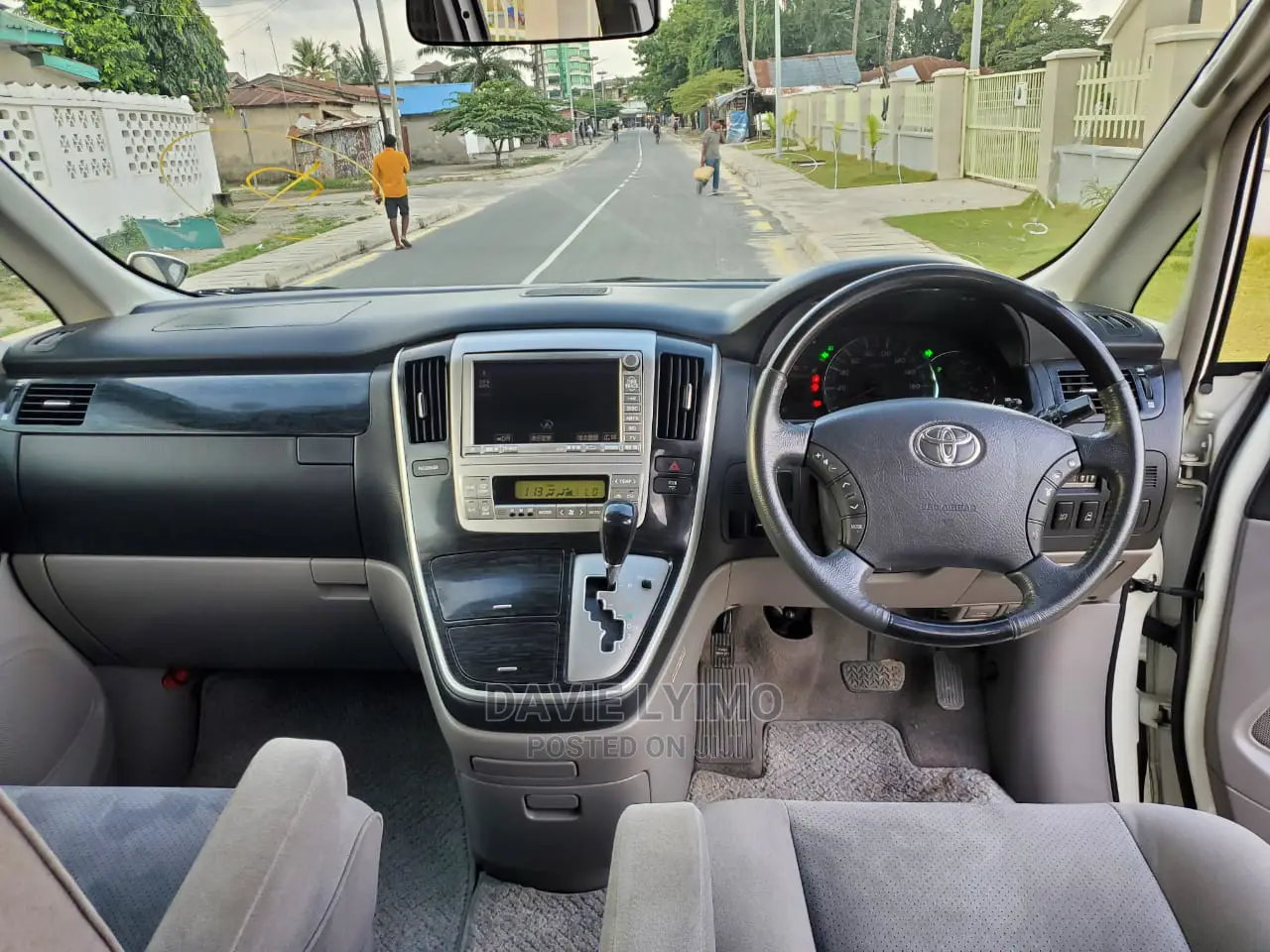Toyota Alphard 2006 Pearl
