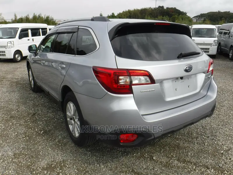 Subaru Outback 2015 Silver