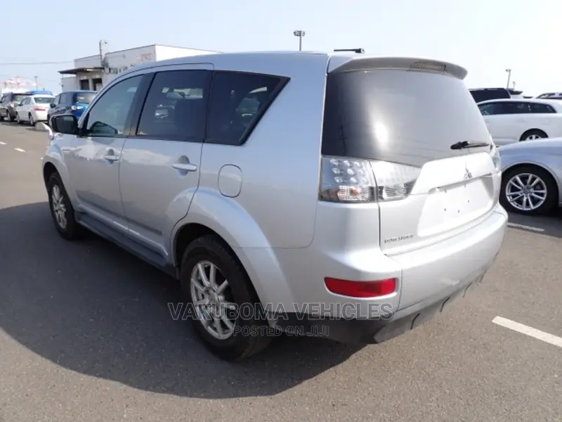 Mitsubishi Outlander 2008 Silver