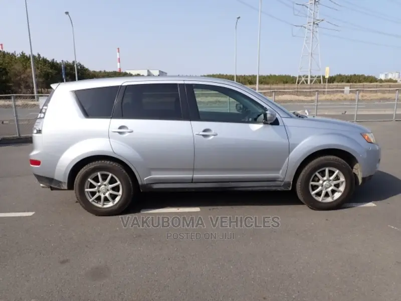 Mitsubishi Outlander 2008 Silver